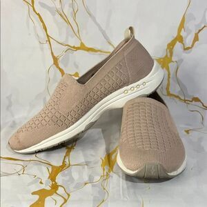 * Easy Spirit Beige Woven Slip-On Sneakers